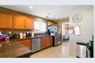 5228 Verenda, 29 Palms MCB, CA 92277 - Photo 19