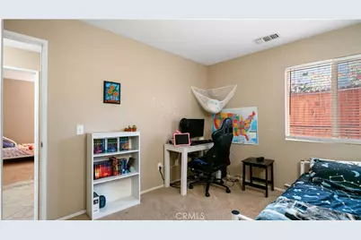 5228 Verenda, 29 Palms MCB, CA 92277 - Photo 11