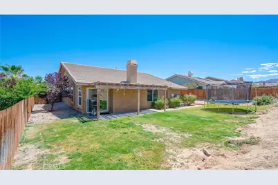 5228 Verenda, 29 Palms MCB, CA 92277 - Photo 33