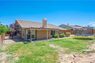 5228 Verenda, 29 Palms MCB, CA 92277 - Photo 33
