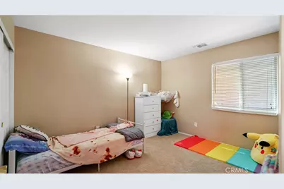 5228 Verenda, 29 Palms MCB, CA 92277 - Photo 7