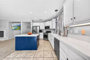 31619 Rosales Ave, Murrieta, CA 92563 - Photo 11