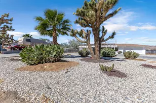 7120 La Habra, Yucca Valley, CA 92284 - Photo 5