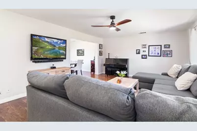 40575 Calle Fiesta, Temecula, CA 92591 - Photo 5