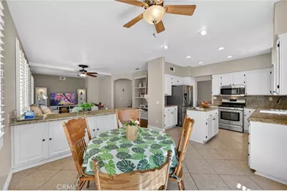 31881 Via Tafalla, Temecula, CA 92592 - Photo 17