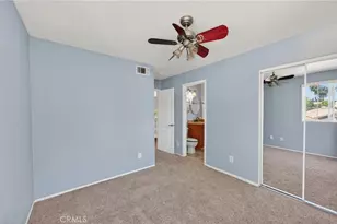 31881 Via Tafalla, Temecula, CA 92592 - Photo 39