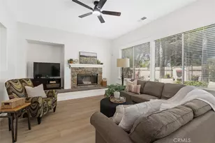 37672 Oxford Dr, Murrieta, CA 92562 - Photo 9