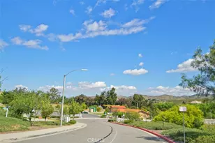 37672 Oxford Dr, Murrieta, CA 92562 - Photo 43