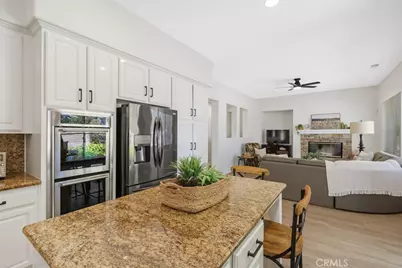 37672 Oxford Drive, Murrieta, CA 92562 - Photo 15
