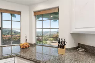 31499 Lake Vista Cir, Bonsall, CA 92003 - Photo 15