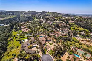 31499 Lake Vista Cir, Bonsall, CA 92003 - Photo 3