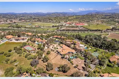 31499 Lake Vista Cir, Bonsall, CA 92003 - Photo 61