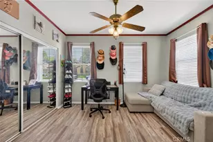 26110 Shady Brook, Murrieta, CA 92563 - Photo 17