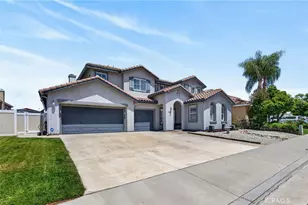 26110 Shady Brook, Murrieta, CA 92563 - Photo 3
