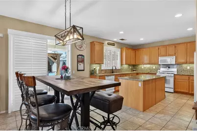 26110 Shady Brook, Murrieta, CA 92563 - Photo 7
