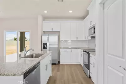 14836 Desert Lily Court, Apple Valley, CA 92307 - Photo 3