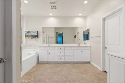31409 Darlington Oak Drive, Winchester, CA 92596 - Photo 23