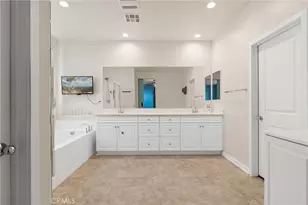 31409 Darlington Oak Dr, Winchester, CA 92596 - Photo 23