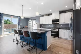 31409 Darlington Oak Dr, Winchester, CA 92596 - Photo 5