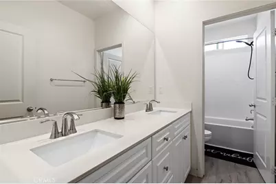 31409 Darlington Oak Drive, Winchester, CA 92596 - Photo 27