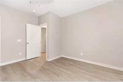 31409 Darlington Oak Drive, Winchester, CA 92596 - Photo 13