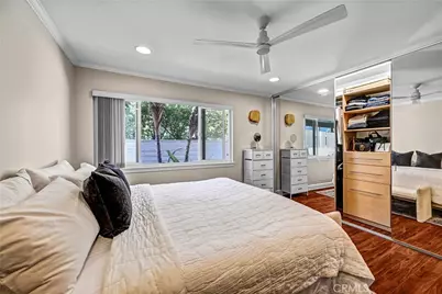 8640 Via Mallorca #B, La Jolla, CA 92037 - Photo 15