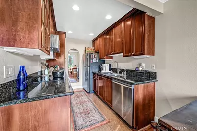 8640 Via Mallorca #B, La Jolla, CA 92037 - Photo 11