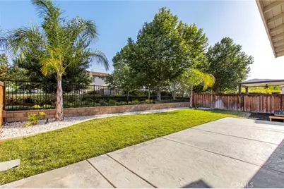 29705 Far Shore, Menifee, CA 92585 - Photo 43
