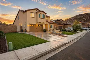 28437 Pinon Ct, Winchester, CA 92596 - Photo 3
