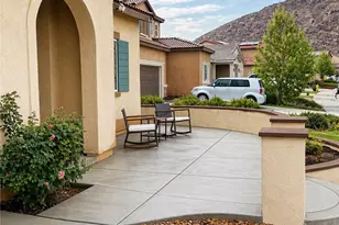 28437 Pinon Ct, Winchester, CA 92596 - Photo 5