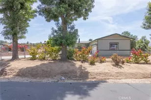 25340 Sultanas, Homeland, CA 92548 - Photo 3