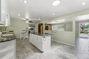 590 N Hemet St, Hemet, CA 92544 - Photo 9