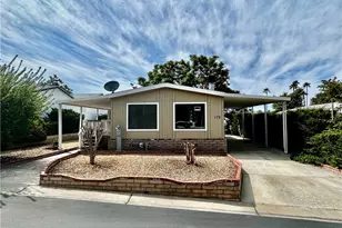 1536 S State St, Hemet, CA 92543 - Photo 1