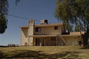 38400 San Ignacio, Hemet, CA 92544 - Photo 11