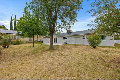 10177 Ralph, Cherry Valley, CA 92223 - Photo 19