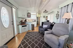 1295 S Cawston Ave, Hemet, CA 92545 - Photo 9