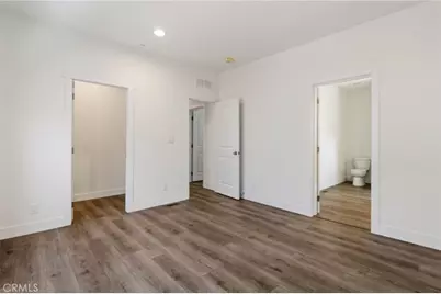 32850 Gregory Place, Lake Elsinore, CA 92530 - Photo 21