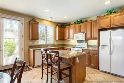8965 Stephenson, Hemet, CA 92545 - Photo 11