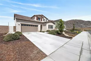28307 Memory, Winchester, CA 92596 - Photo 5