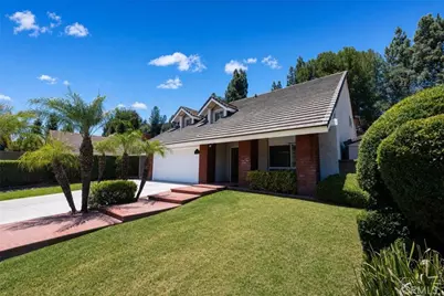 15 Knollview, Phillips Ranch, CA 91766 - Photo 3