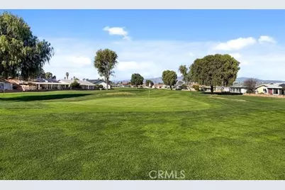 411 Brentwood, Hemet, CA 92543 - Photo 43