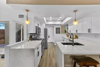29376 Via Frontera, Murrieta, CA 92563 - Photo 11