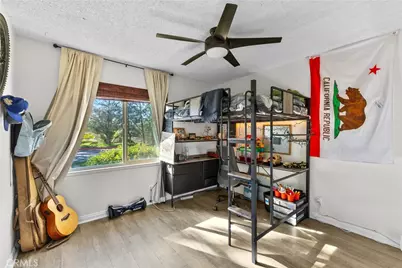 29376 Via Frontera, Murrieta, CA 92563 - Photo 15