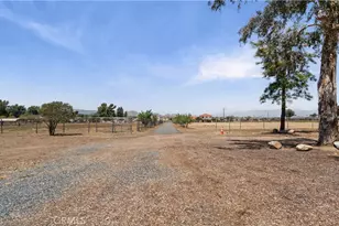28736 Warren, Hemet, CA 92545 - Photo 47
