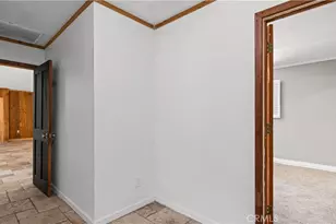 28736 Warren, Hemet, CA 92545 - Photo 17