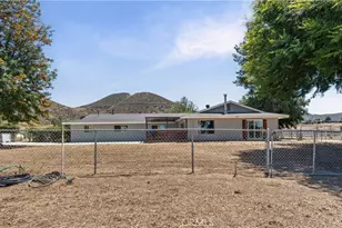 28736 Warren, Hemet, CA 92545 - Photo 25