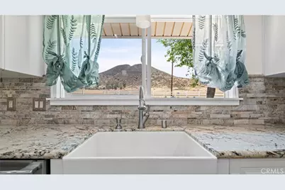 28736 Warren, Hemet, CA 92545 - Photo 7