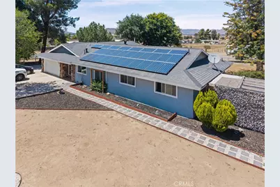 28736 Warren, Hemet, CA 92545 - Photo 3