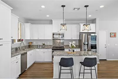 41461 Winterberry, Murrieta, CA 92562 - Photo 11