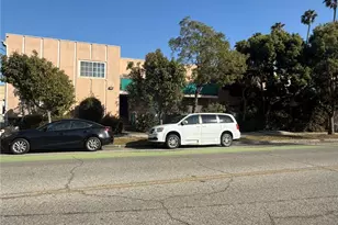 1902 Arizona, Santa Monica, CA 90404 - Photo 1